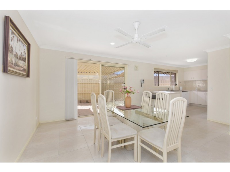 2 / 9 Rosnay Court, Banora Point NSW 2486