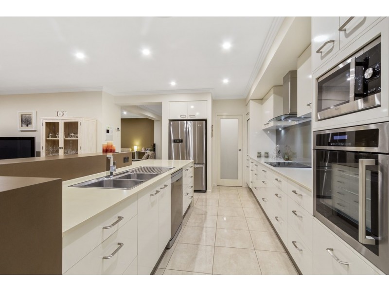 14 Lennox Circuit, Pottsville NSW 2489