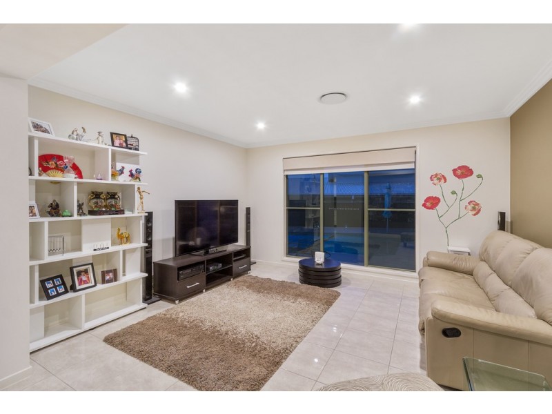 14 Lennox Circuit, Pottsville NSW 2489