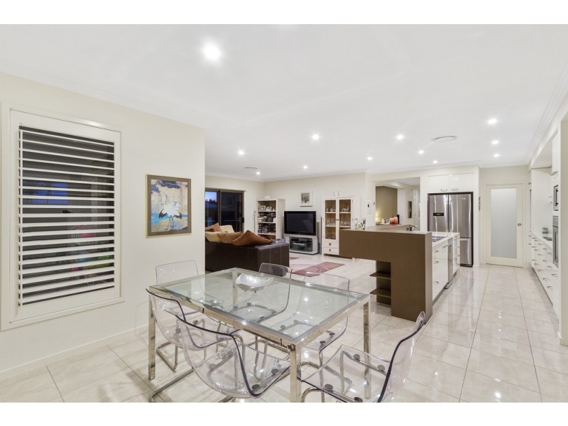 14 Lennox Circuit, Pottsville NSW 2489