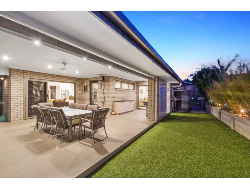 14 Lennox Circuit, Pottsville NSW 2489