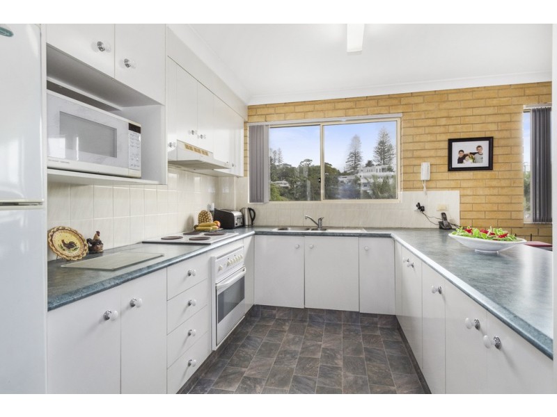 6/72 Stapylton Street, Coolangatta QLD 4225