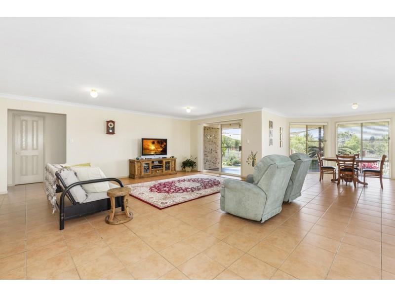9 Nandina Terrace, Banora Point NSW 2486