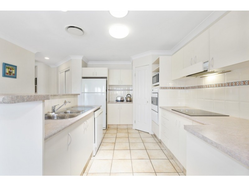 20 Kimberley Circuit, Banora Point NSW 2486