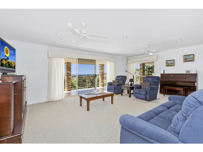 9 Federation Drive, Terranora NSW 2486