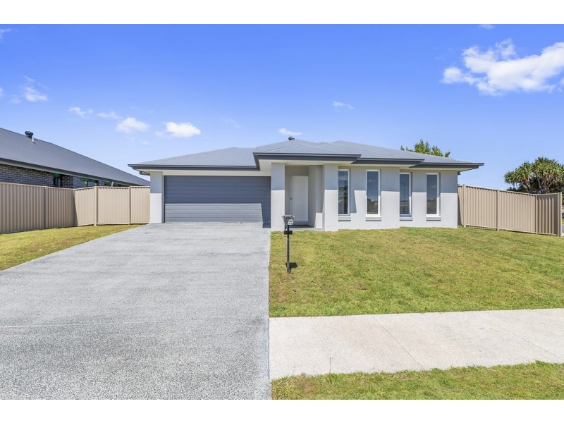 2 Toormina Court, Pottsville NSW 2489