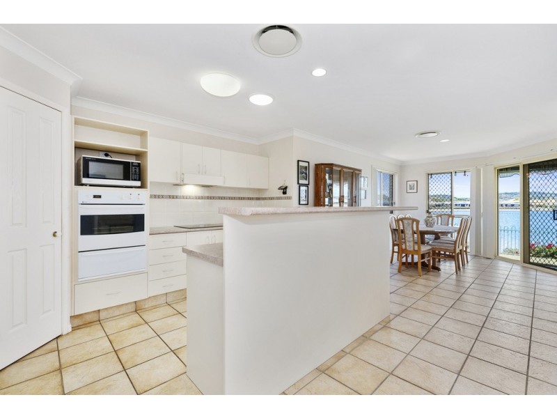 20 Kimberly Circuit, Banora Point NSW 2486