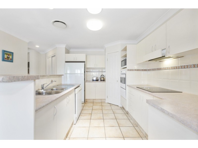 20 Kimberly Circuit, Banora Point NSW 2486