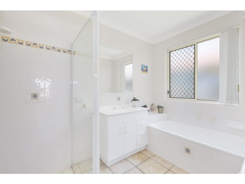 20 Kimberly Circuit, Banora Point NSW 2486