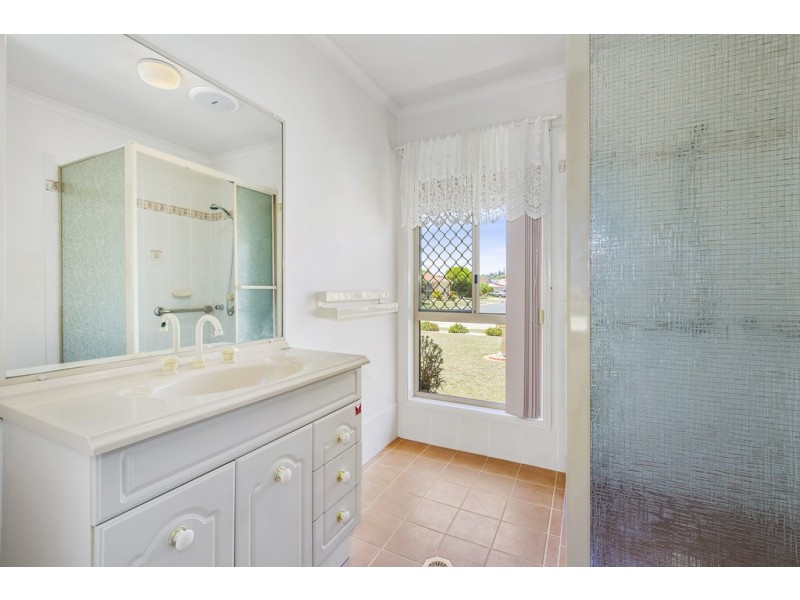 109 Winders Place, Banora Point NSW 2486