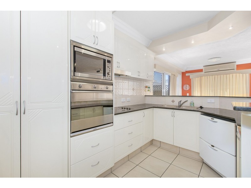 1 / 18 McGregor Crescent, Tweed Heads NSW 2485