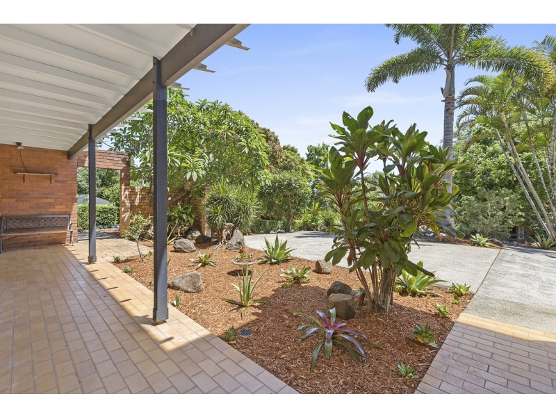 19 Widgee Avenue, Banora Point NSW 2486