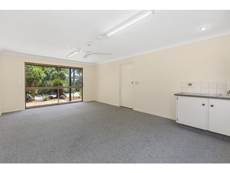 19 Widgee Avenue, Banora Point NSW 2486