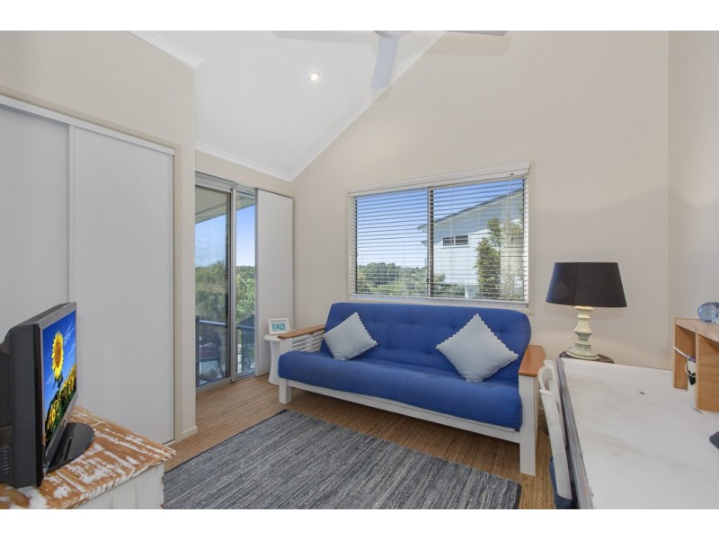 3 Silveraspen Grove, Pottsville NSW 2489