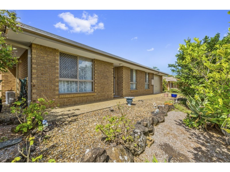 31 Amaroo Drive, Banora Point NSW 2486