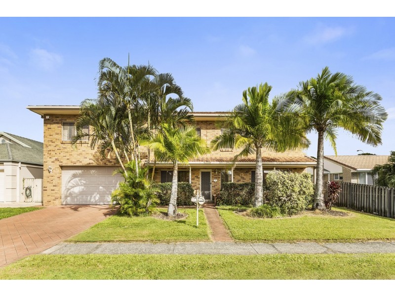 7 Avondale Drive, Banora Point NSW 2486