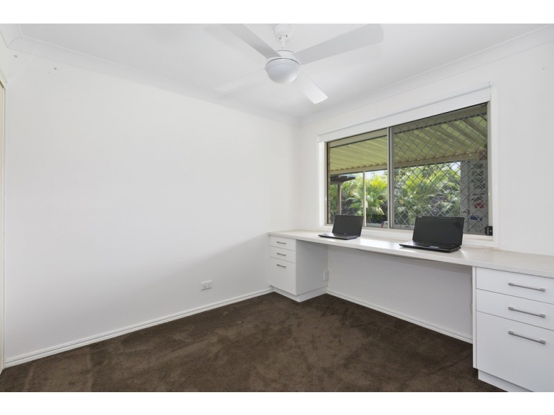 32 Merion Court, Banora Point NSW 2486