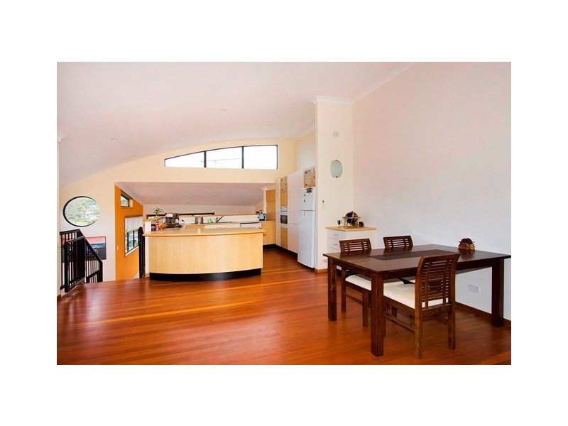 36 Tweed Street, Coolangatta QLD 4225