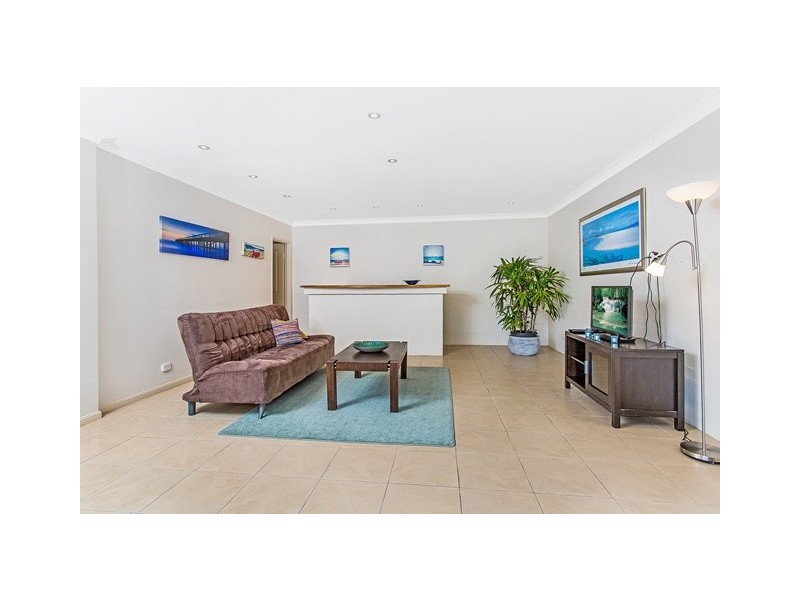 4 Dromara Court, Banora Point NSW 2486