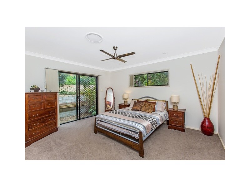 4 Dromara Court, Banora Point NSW 2486