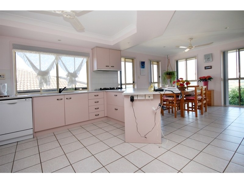 11 Snowgum Dr, Bilambil Heights NSW 2486