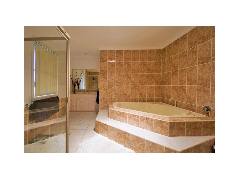 4 Swagmans Way, Terranora NSW 2486