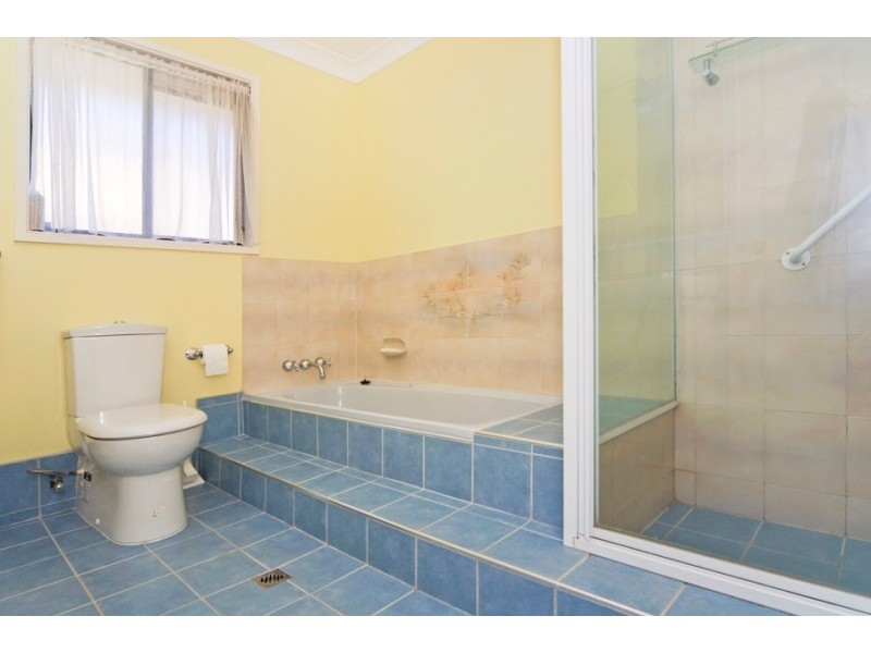 11 Hillcrest Ave, Tweed Heads South NSW 2486