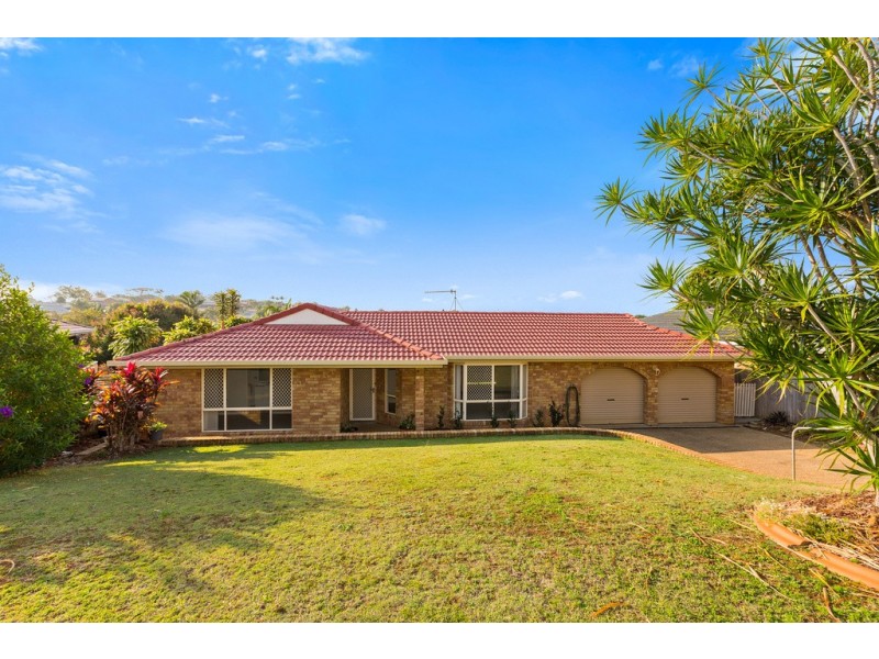 10 Manuka Drive, Banora Point NSW 2486