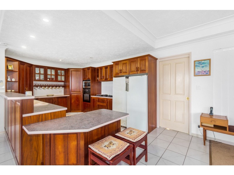 1/104 Pacific Parade, Bilinga QLD 4225