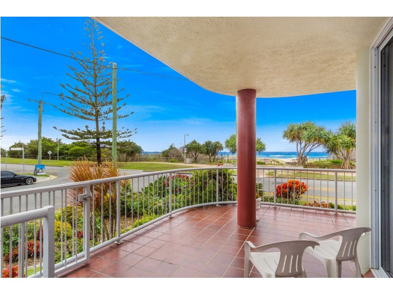 1/104 Pacific Parade, Bilinga QLD 4225