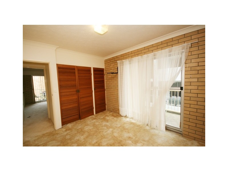 4 / 8 Frances St ‘Greenbank’, Tweed Heads NSW 2485
