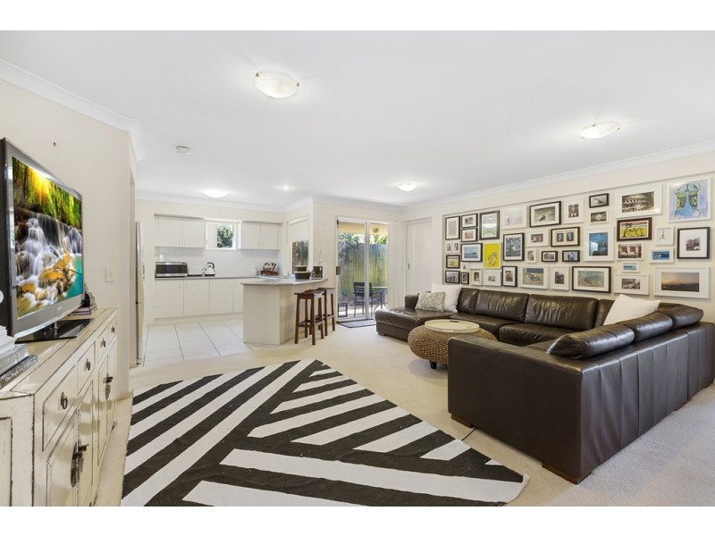 7 Periwinkle Crescent, Tugun QLD 4224