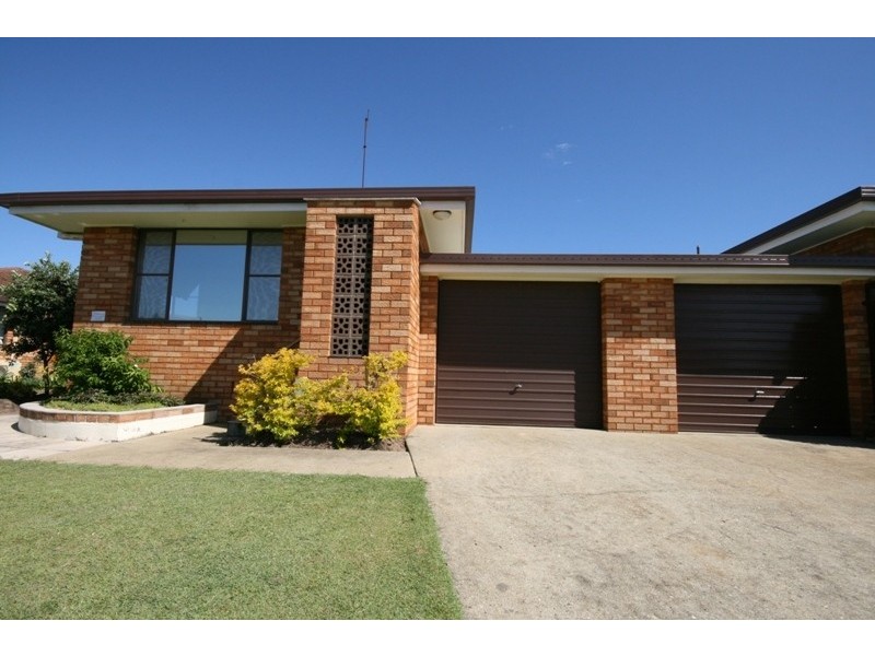 2 / 22 Keith Compton Drive, Tweed Heads NSW 2485
