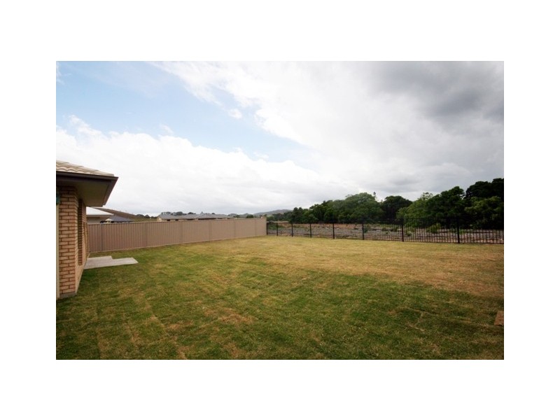 65 Lennox Cct, Pottsville NSW 2489