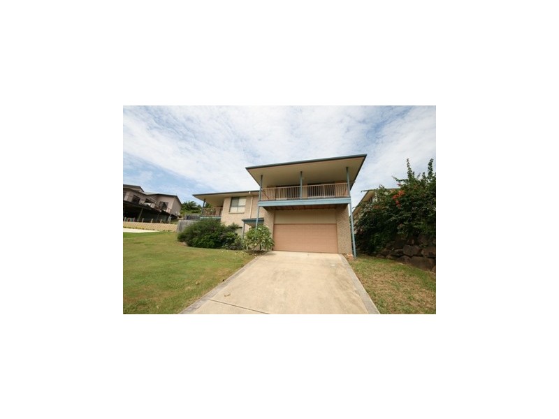 12 Firewheel Way, Banora Point NSW 2486