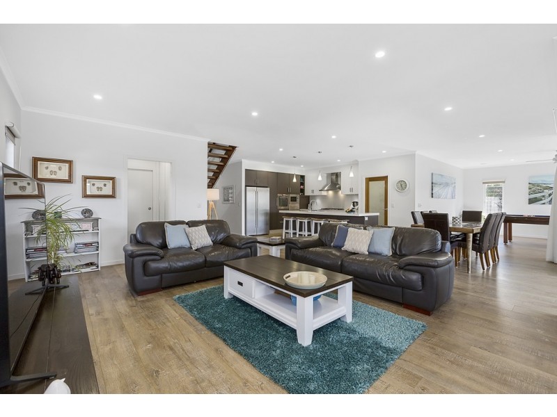 32 Kellehers Road, Pottsville NSW 2489