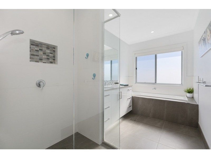 32 Kellehers Road, Pottsville NSW 2489