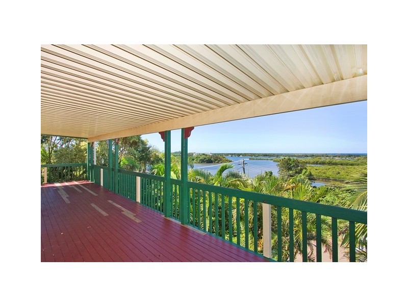 5 Fairway Drive, Banora Point NSW 2486