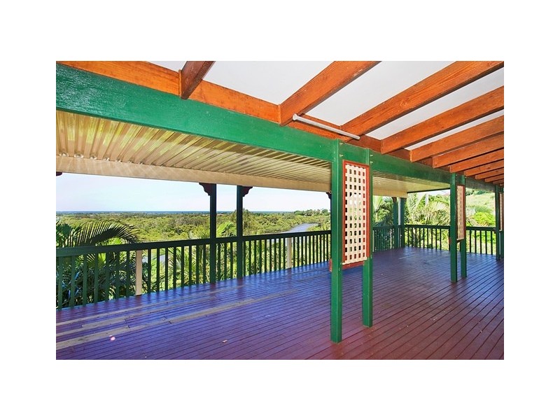 5 Fairway Drive, Banora Point NSW 2486