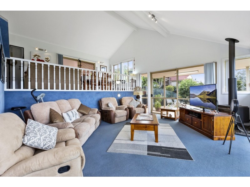 57 Karingal Avenue, Bilambil Heights NSW 2486