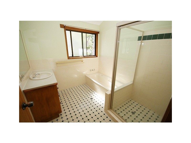 3 Pacific Drive, Banora Point NSW 2486