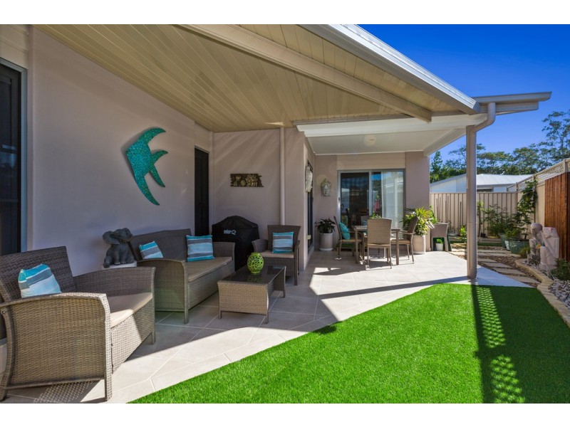 22 / 2 Barneys Point Road, Banora Point NSW 2486