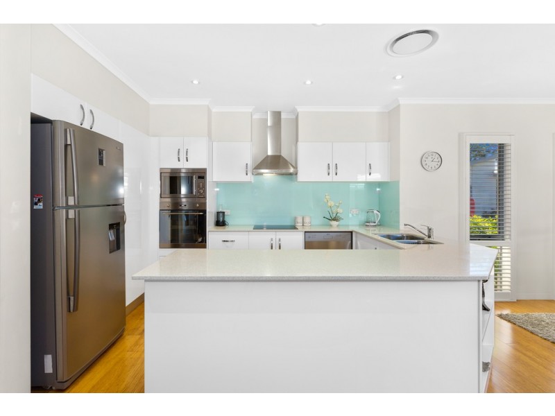 22 / 2 Barneys Point Road, Banora Point NSW 2486