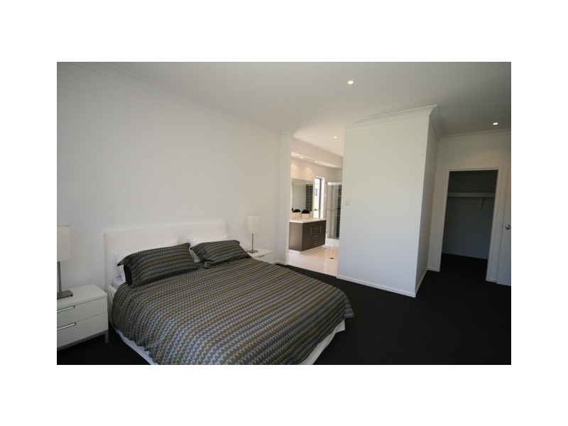 16 Newcastle Drive, Pottsville NSW 2489