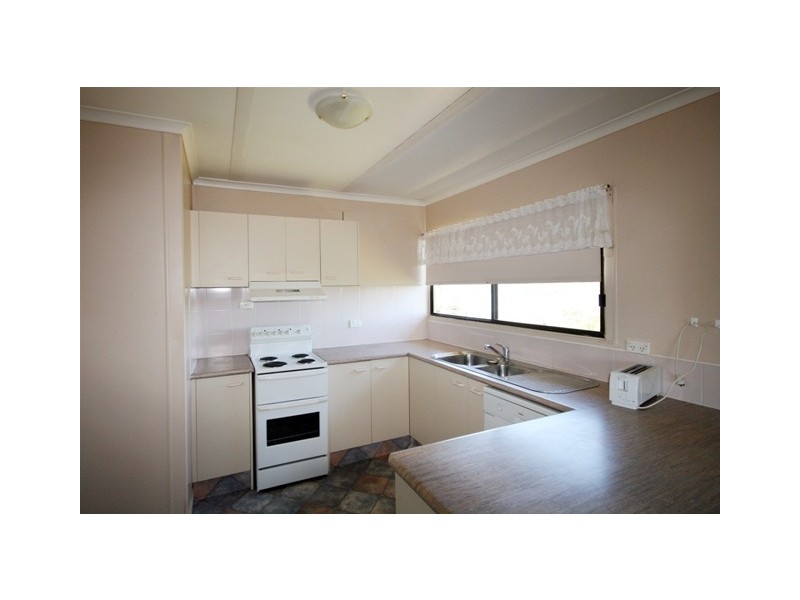 64 Hillcrest Ave, Tweed Heads South NSW 2486