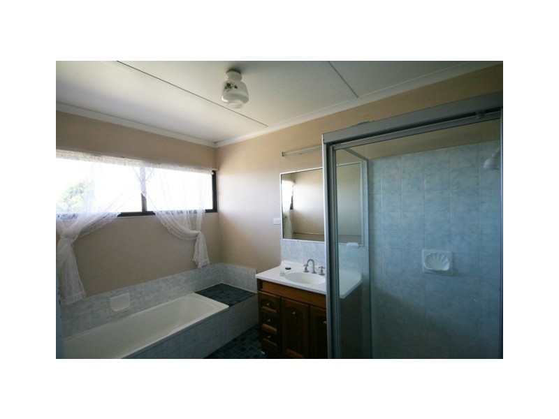 64 Hillcrest Ave, Tweed Heads South NSW 2486