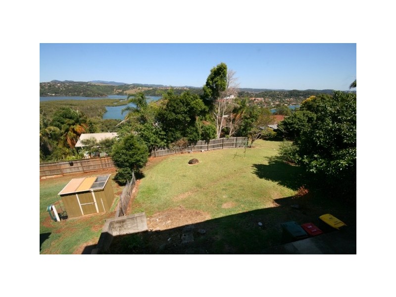 64 Hillcrest Ave, Tweed Heads South NSW 2486