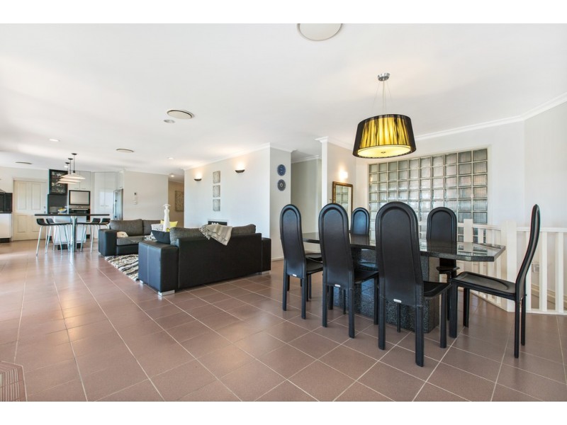 14 Sequoia Court, Banora Point NSW 2486