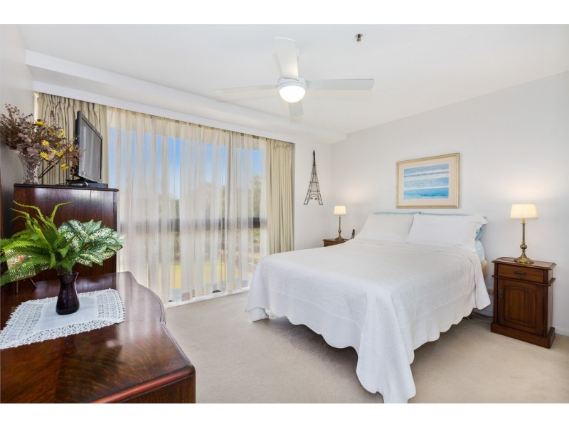 502 / 22 Kirkwood Road, Tweed Heads South NSW 2486