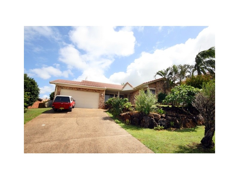 23 Oakland Parade, Banora Point NSW 2486